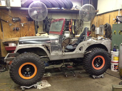 37's Stock Springs 4 Inch rear stretch.jpg 37's Stock Springs 4 Inch rear stretch.jpg