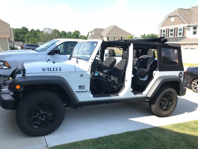 jeep.jpg jeep.jpg