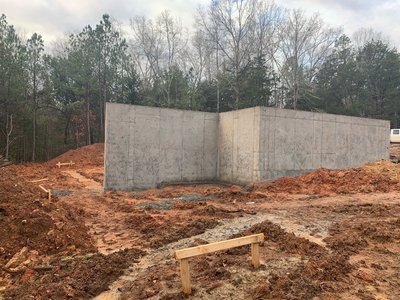 walls2.JPG walls2.JPG