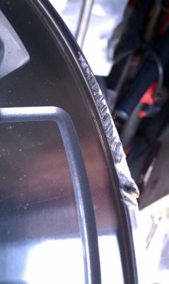 jeepscratch1.jpg jeepscratch1.jpg
